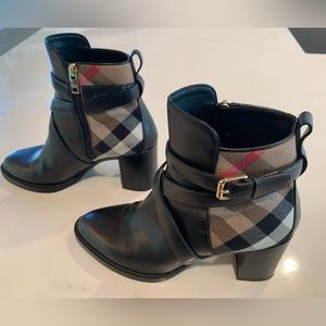 Burberry Ladies Heeled Ankle Boots 37.5 European Pryor-check-block-heel-bootie.